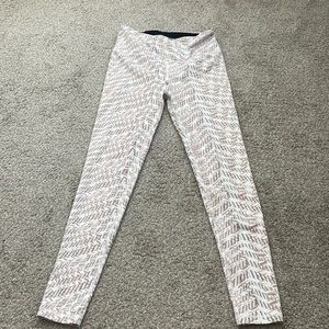 Victoria Sport workout leggings Victoria’s Secret size small